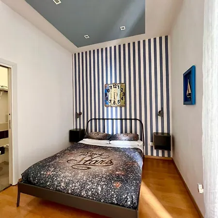 La Maison Bed & Breakfast